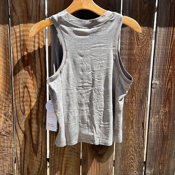 Vuori Women's Energy Top Heather Grey VW123 Sz Small NWT.❤️ - Picture 6 of 11